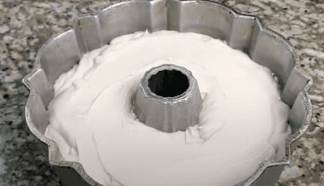 7Up pound cake